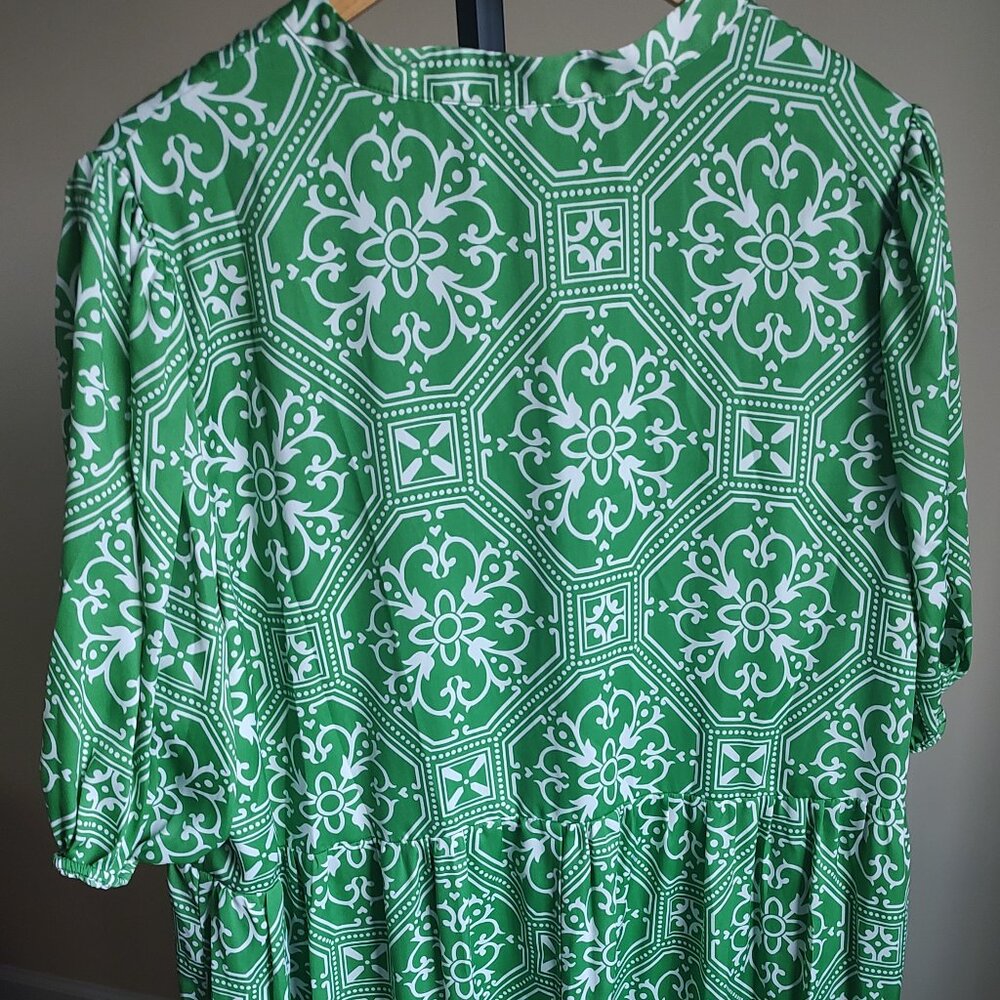 Ann Taylor Short Sleeve Green & White Dress - Size XXL - Picture 3 of 5